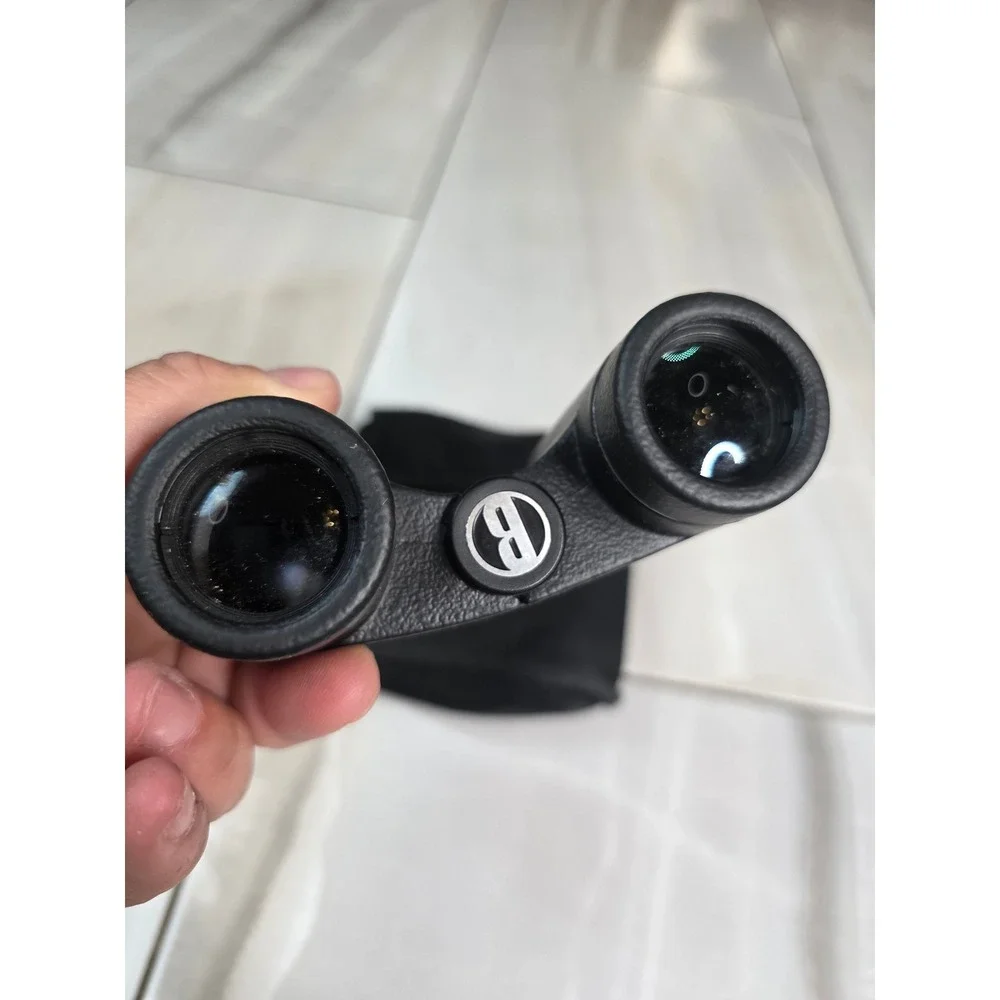 Bushnell 10x25 Compact Binoculars Black Folding Roof Prism 330FT FOV Case S4